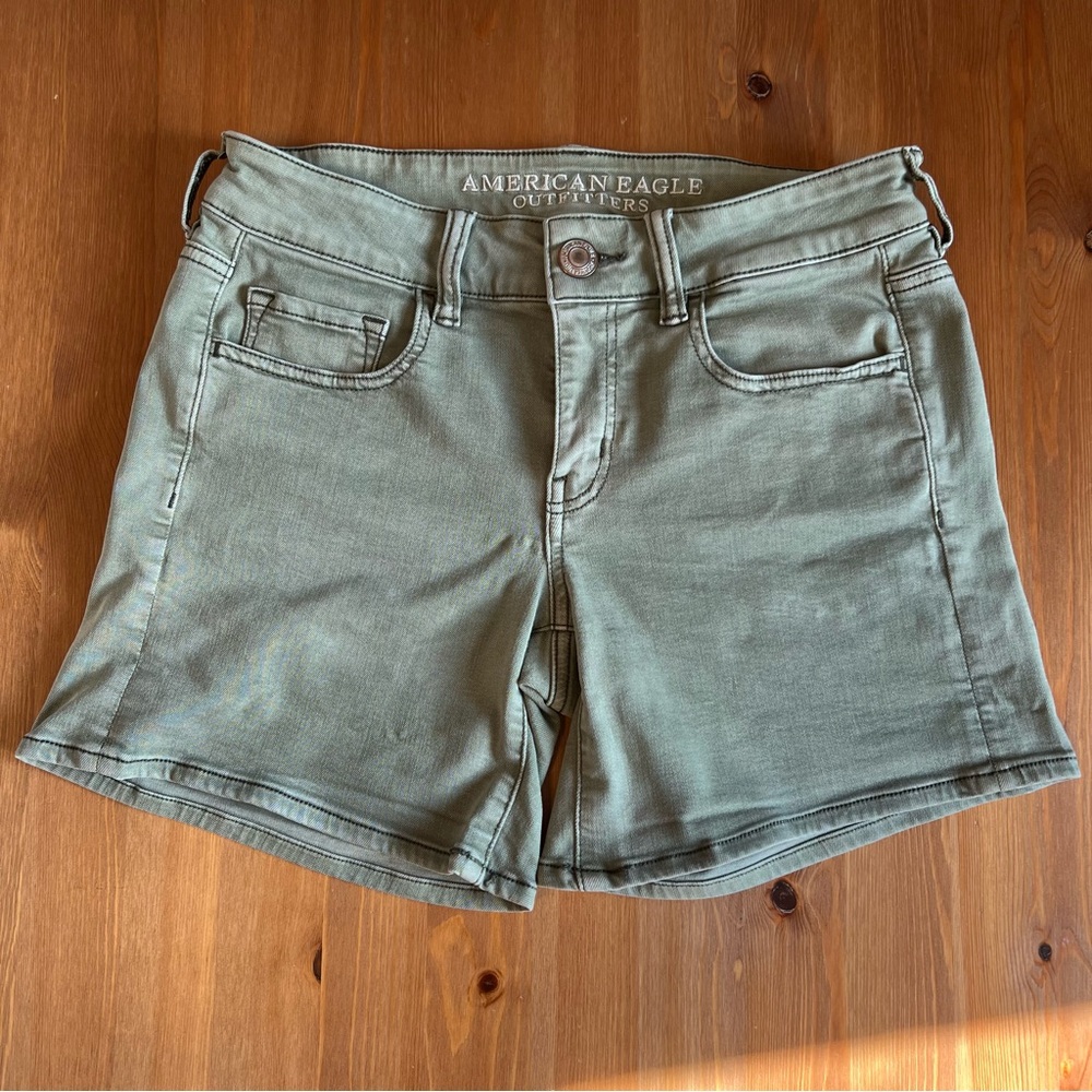 American Eagle Green Twill Midi Shorts